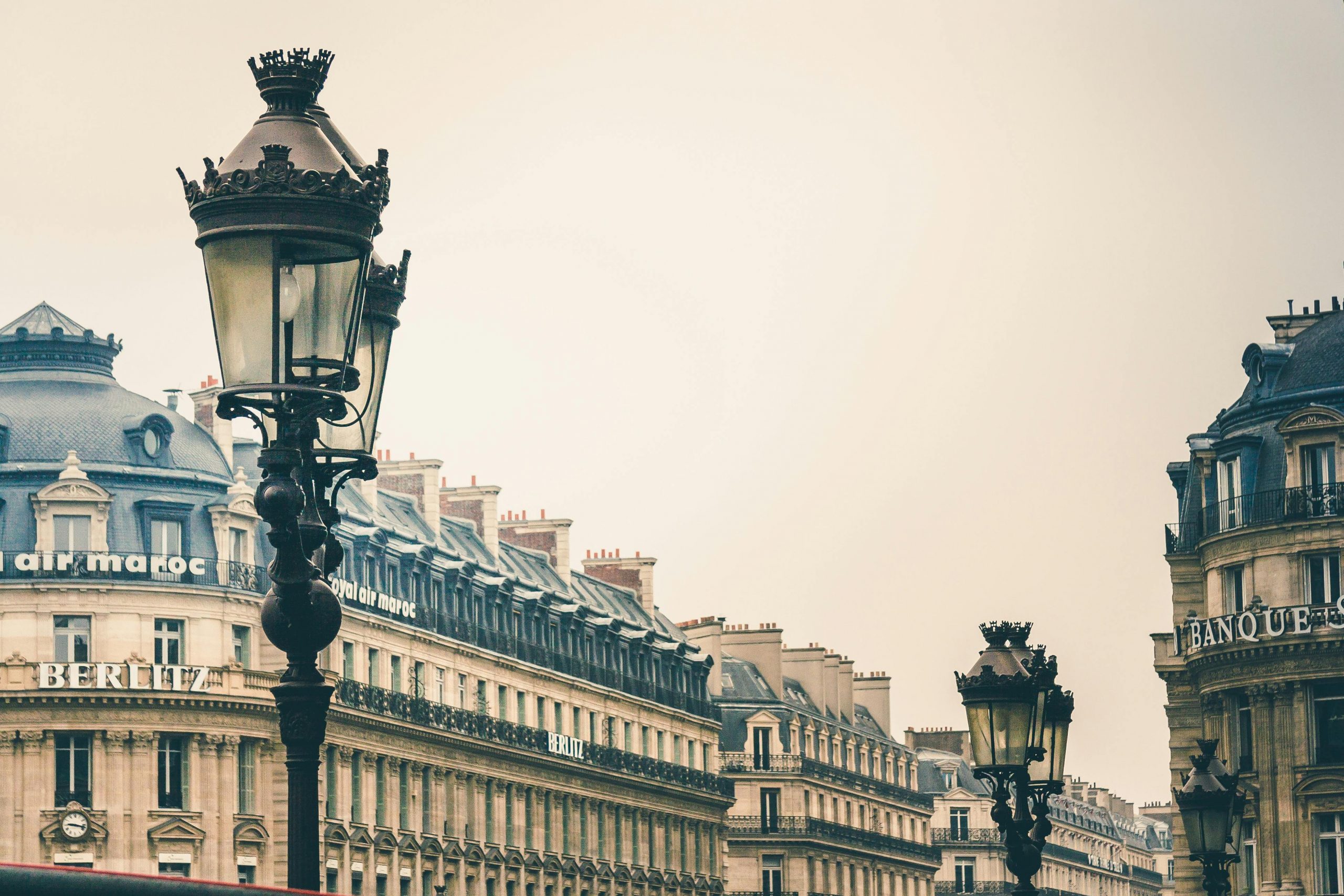 Pourquoi Faire Appel à un Avocat à Paris 20e ?
