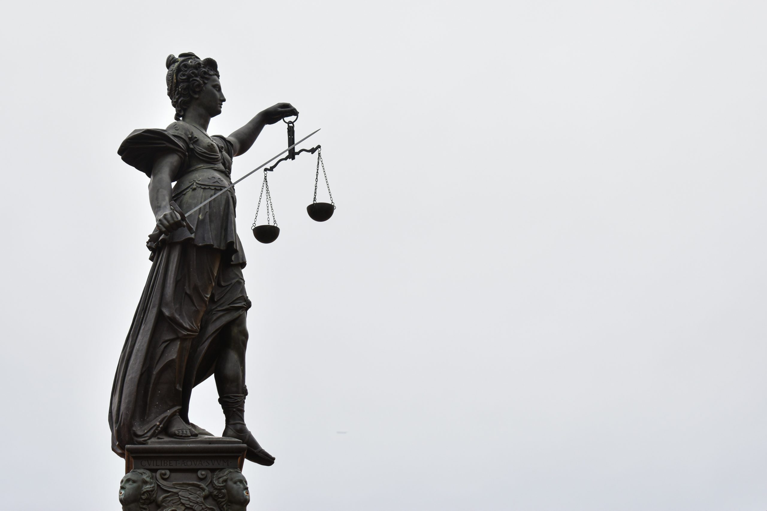 Family Buy Out : un levier pour transmettre son entreprise - Coursange Avocats