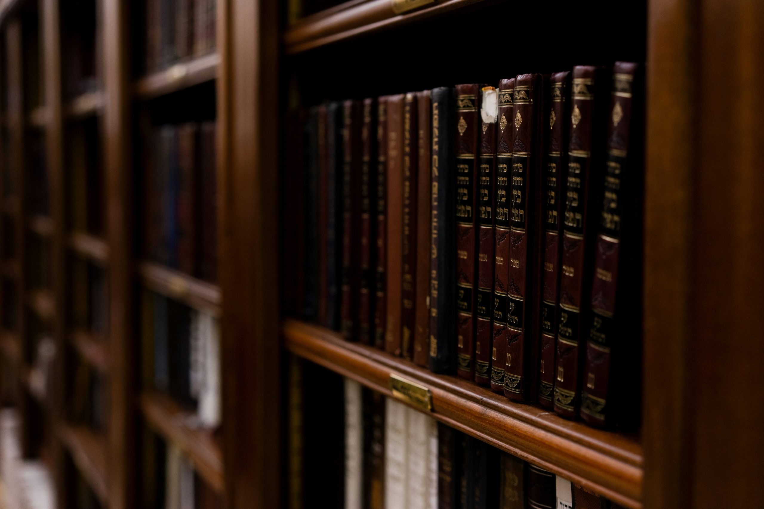 Caution personnelle du dirigeant : définition, enjeux et fonctionnement - Coursange Avocats